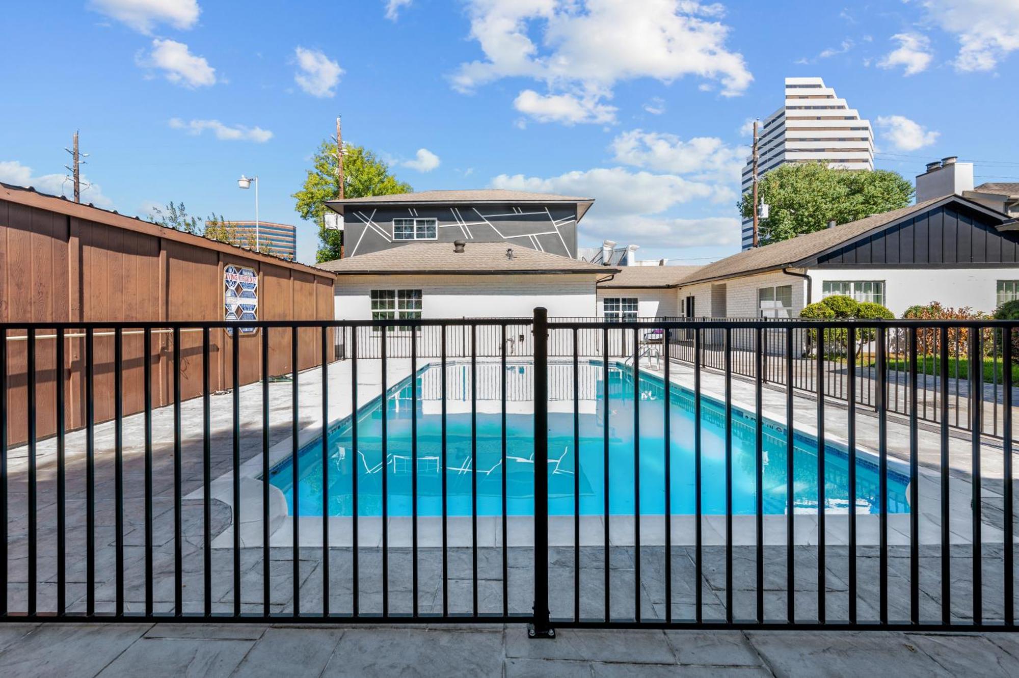Spacious 1Br Galleria Apt With Pool & Free Park Houston Eksteriør billede